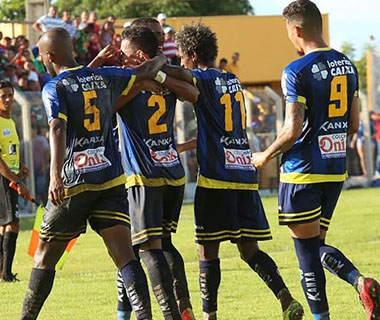 Piauiense: Altos enfrentará 4 de Julho pela liderança