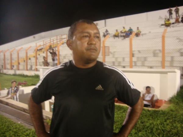 T&Eacute;CNICO DO CORISABB&Aacute;(Imagem:Floriano News)