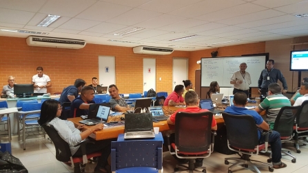 Câmaras de 14 municípios participam de oficina do Interlegis