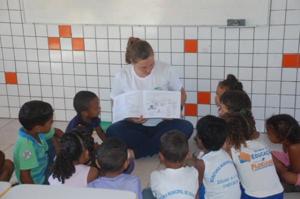 Técnicos da Secretaria de Meio Ambiente visitam escolas municipais.(Imagem:Waldemir Miranda)