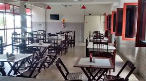 Decreto para a semana de 10 a 16 de maio amplia horário de funcionamento para bares e restaurantes