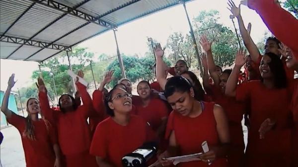 Presas montam banda e tentam ressocialização através da música