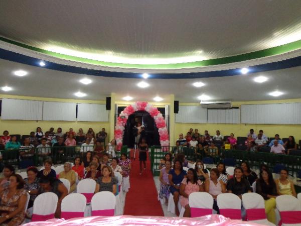 Sessão Solene homenageia mulheres na Câmara Municipal de Floriano.(Imagem:FlorianoNews)