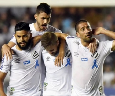 Santos goleia, complica Cruzeiro e garante vaga na fase de grupos da Libertadores