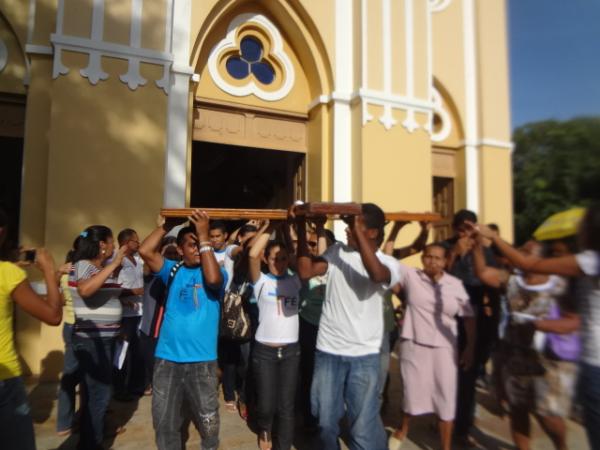 Símbolos da Jornada Mundial da Juventude deixam Floriano