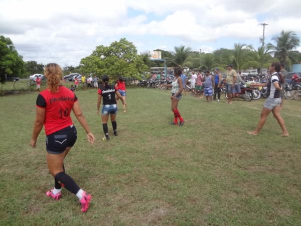 Dia esportivo marcou o feriado de 1&ordm; de maio em Bar&atilde;o de Graja&uacute;.(Imagem:FlorianoNews)