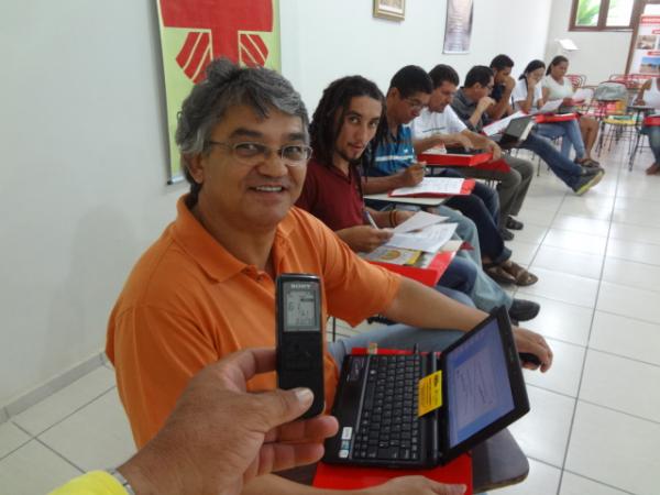 Jos&eacute; Magalh&atilde;es de Sousa, assessor nacional de Gest&atilde;o de Riscos e Emerg&ecirc;ncias das C&aacute;ritas brasileiras.(Imagem:FlorianoNews)