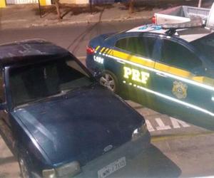 Motorista sem habilitação foge da PRF após abordagem e é preso em flagrante em Floriano