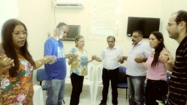 Reuni&atilde;o do Conselho Municipal de Sa&uacute;de homenageia ex-presidente Ant&ocirc;nio Rufino.(Imagem:FlorianoNews)