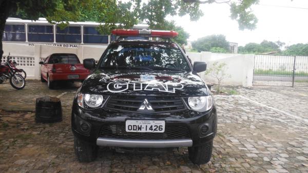 Opera&ccedil;&atilde;o policial envolveu 30 policiais, 4 viaturas e 1 helic&oacute;ptero.(Imagem:FlorianoNews)