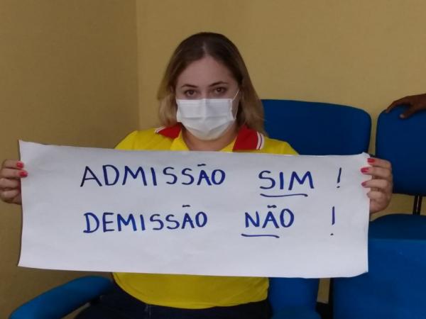 Comerciantes protestam na C&acirc;mara Municipal contra o decreto municipal(Imagem:FlorianoNews)