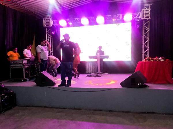 Prefeitura de Bar&atilde;o de Graja&uacute; realiza emocionante Festa das M&atilde;es no Clube Guarani(Imagem:FlorianoNews)