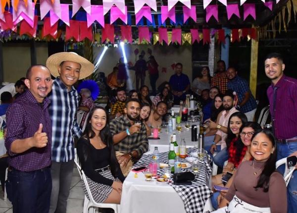 Arrai&aacute; da C&acirc;mara Municipal de Floriano celebra cultura nordestina com muita anima&ccedil;&atilde;o(Imagem:Reprodu&ccedil;&atilde;o/Instagram)
