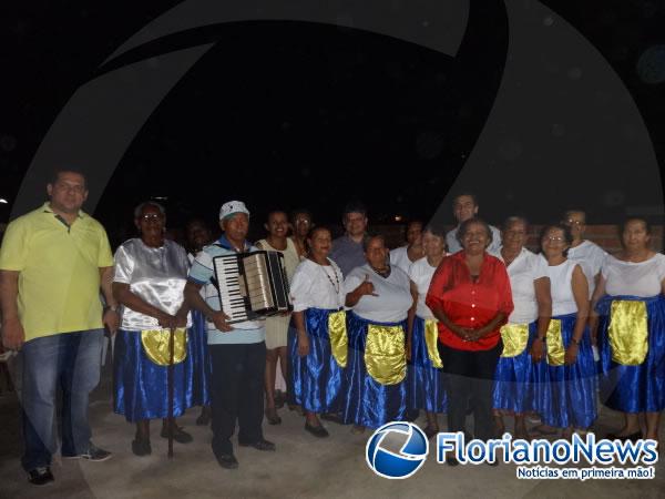 Associa&ccedil;&atilde;o dos Portadores de C&acirc;ncer realizou festa em homenagem ao Dia das M&atilde;es.(Imagem:FlorianoNews)