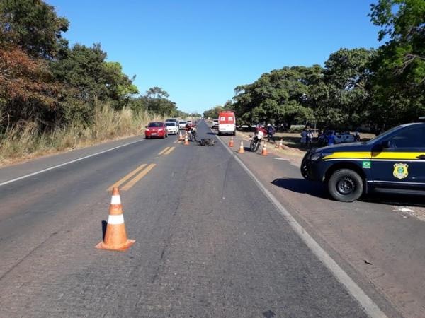 Mulher &eacute; atropelada por carro ap&oacute;s colis&atilde;o entre motocicletas em Teresina.(Imagem:Divulga&ccedil;&atilde;o/PRF)