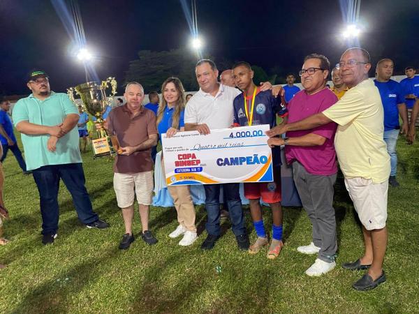 Secretaria dos Esportes entrega reforma do Estádio Rufinão em Palmeirais(Imagem:Divulgação)