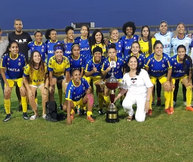 Tiradentes ganha nos pênaltis a Copa Piauí no futebol feminino