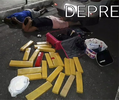 Polícia apreende maconha e cocaína em mala e quatro são presos em Teresina