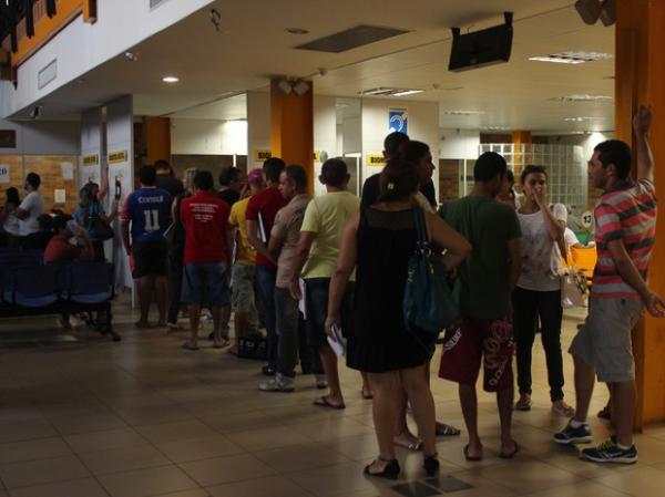 Sede do Detran retoma atendimento após explosão de caixa eletrônico