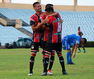 River toma susto, mas vence e lidera grupo na Copa do Nordeste Sub-20