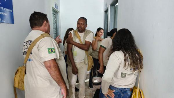 Prefeitura de Floriano reforça combate à dengue com vacinação de agentes de endemias(Imagem:Secom)