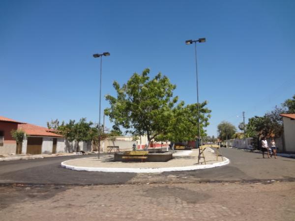 Prefeito baronense diz que m&aacute;quinas usadas em obras sofreram sabotagens.(Imagem:FlorianoNews)