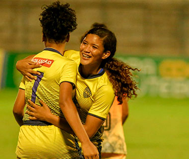 Copa Cidade Verde: Boca e Flu vencem, e semis são definidas