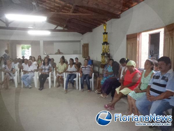 Nova diretoria toma posse na Associa&ccedil;&atilde;o de Moradores do Bairro Irapu&aacute; II.(Imagem:FlorianoNews)