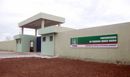Governo lança licitação para reforma da Penitenciária Irmão Guido