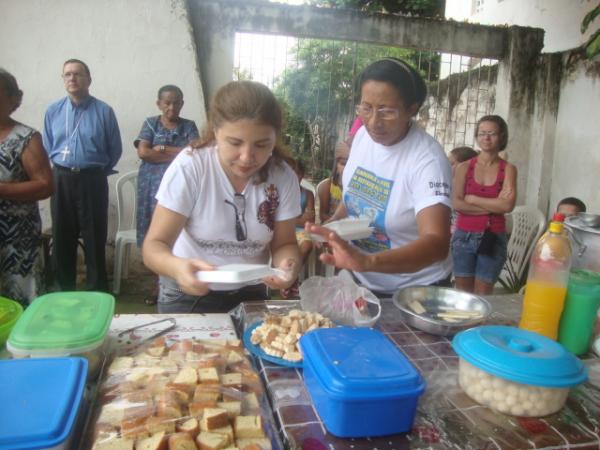 Cafe da manha da comunidade Alto da Cruz(Imagem:reda&ccedil;ao)