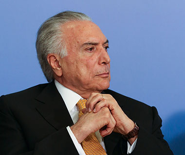 Temer cede a Bolsonaro e recua de indicações para Caixa e agências