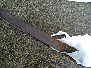 Briga em bar termina com homem morto a golpes de facão em Parnaíba