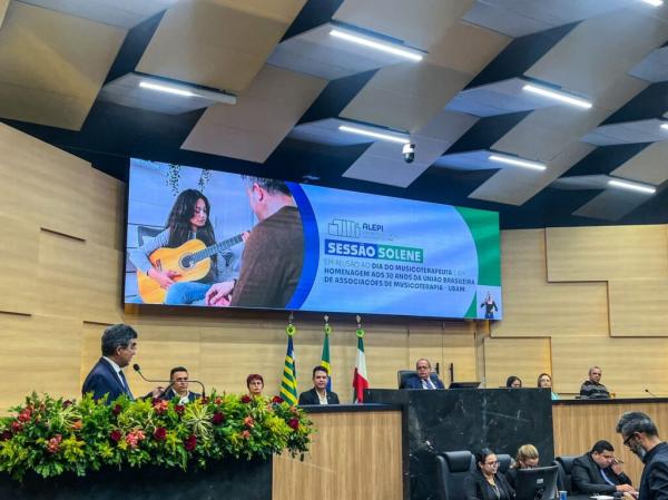 Ceir participa de sessão solene da Alepi em homenagem à musicoterapia(Imagem:Divulgação)