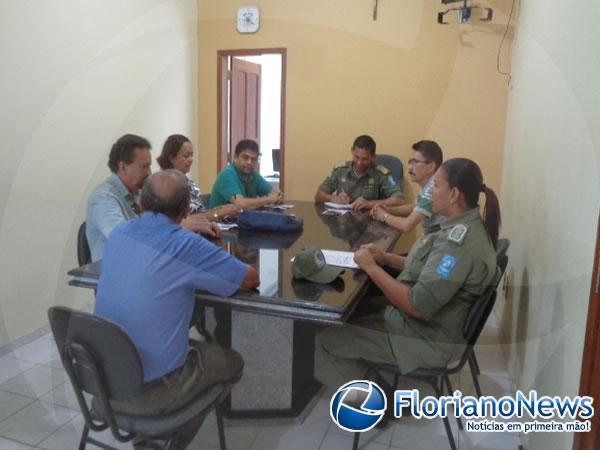 Entidades de classe se re&uacute;nem com a PM para debater seguran&ccedil;a p&uacute;blica em Floriano.(Imagem:FlorianoNews)