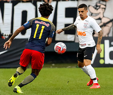 Corinthians perde do Red Bull no último jogo antes de dérbi