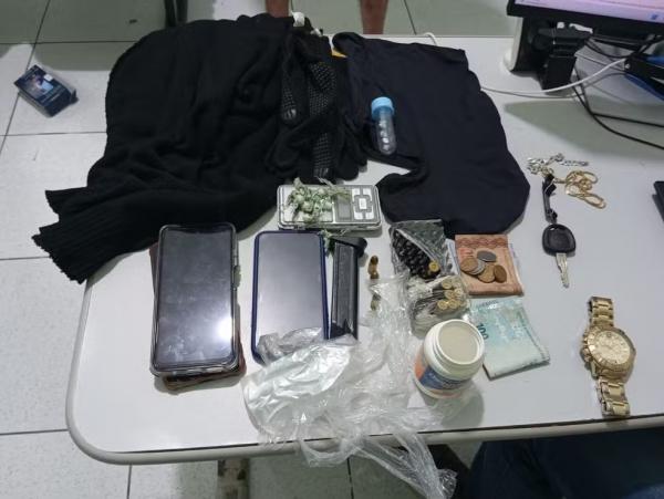Adolescente &eacute; apreendida e cinco adultos s&atilde;o presos suspeitos de matar homem e balear irm&atilde;o em Ilha Grande, no Norte do Piau&iacute;.(Imagem:Pol&iacute;cia Militar)