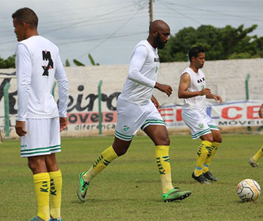 Altos faz último treino antes de amistosos no Ceará