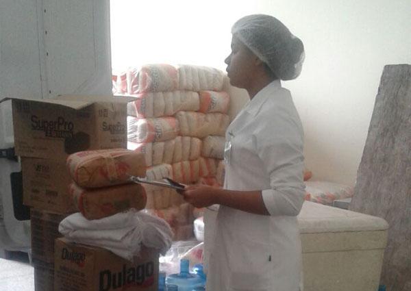 Acad&ecirc;micas do curso de Nutri&ccedil;&atilde;o da FAESF iniciam est&aacute;gio na UFPI de Floriano.(Imagem:FAESF )
