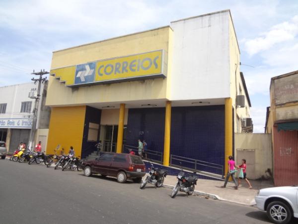 Correios realizam entrega de cartões do Enem em Floriano