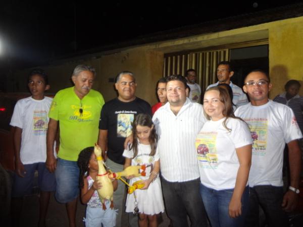 Realizada entrega de ve&iacute;culo ao ganhador da campanha do Mosteiro de Floriano.(Imagem:FlorianoNews)