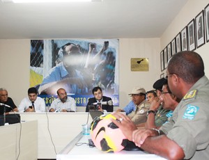 Segurança de jogo entre Flamengo-PI e Santos mobilizará 400 homens