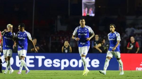 Kaio Jorge comemora gol de empate do Cruzeiro contra o S&atilde;o Paulo pelo Campeonato Brasileiro.(Imagem:Marcos Ribolli)