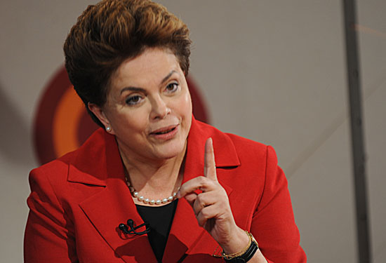 Após decisão do TCU, Dilma tem 1ª reunião com os 31 ministros
