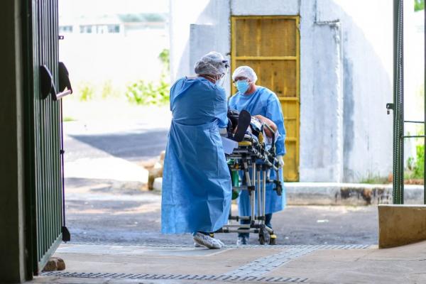 Estudos indicam que pico da Covid-19 no Piauí será em setembro, diz FGV