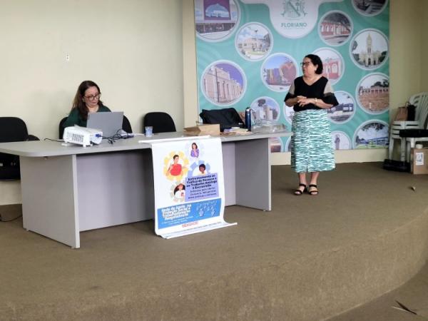 Prefeitura de Floriano sedia treinamento