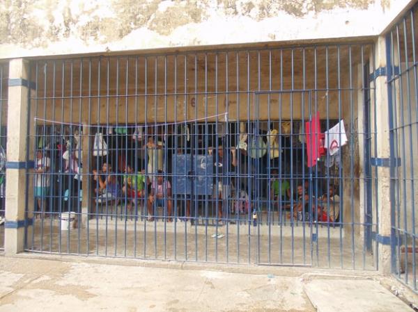 Casa de Cust&oacute;dia de Teresina tem a maior superlota&ccedil;&atilde;o entre os pres&iacute;dios do Piau&iacute;.(Imagem:OAB-PI)