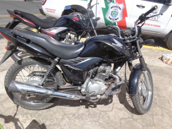 Polícia recupera moto roubada e apreende acusado menor de idade