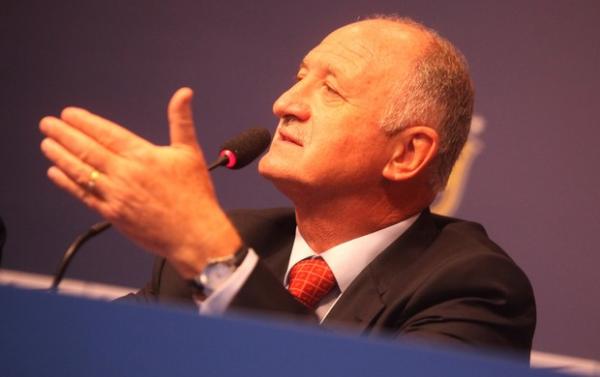 Felip&atilde;o em sua primeira convoca&ccedil;&atilde;o ap&oacute;s assumir o lugar de Mano Menezes.(Imagem:Mowa Press)