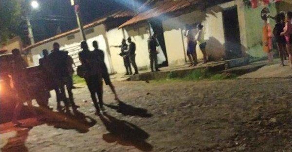 Homem mata a própria mãe com pedradas na cabeça na zona Sul de Teresina