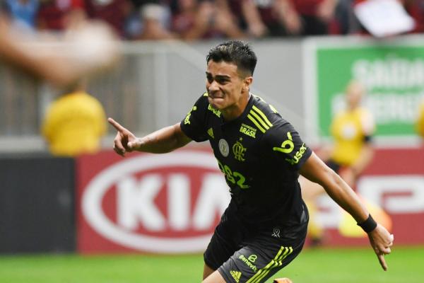 Reinier fez sua estreia como titular no Flamengo.(Imagem:EDU ANDRADE/FATOPRESS/ESTAD&Atilde;O CONTE&Uacute;DO)